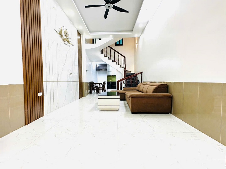 Bán nhà 3,5 tầng tại phố Nguyễn Tường Loan, phường Đồng Bún, quận Lê Chân, Hải Phòng – vị trí đẹp, 